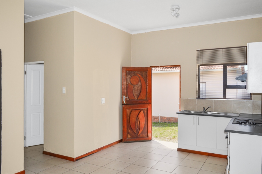 3 Bedroom Property for Sale in Graceland Eastern Cape